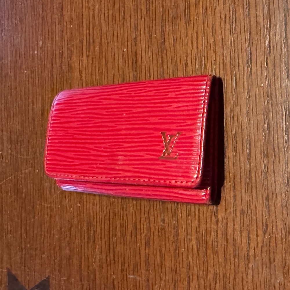 Louis Vuitton Epic red four key holder